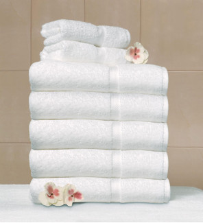 13" x 13" 1.5 lb. Crown Touch™ White Hemmed Hotel Wash Cloths